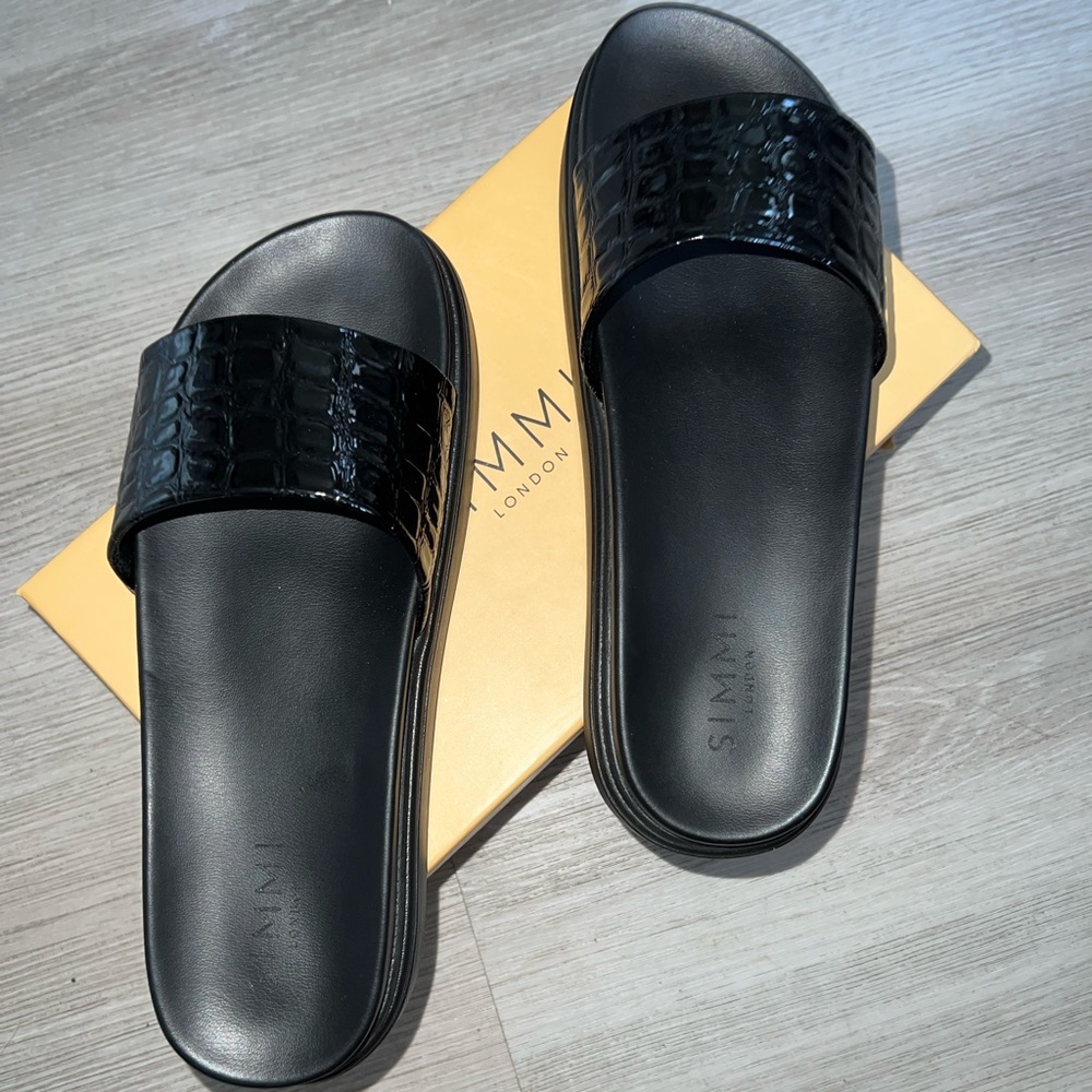 Simmi London flatform shoes, size 8